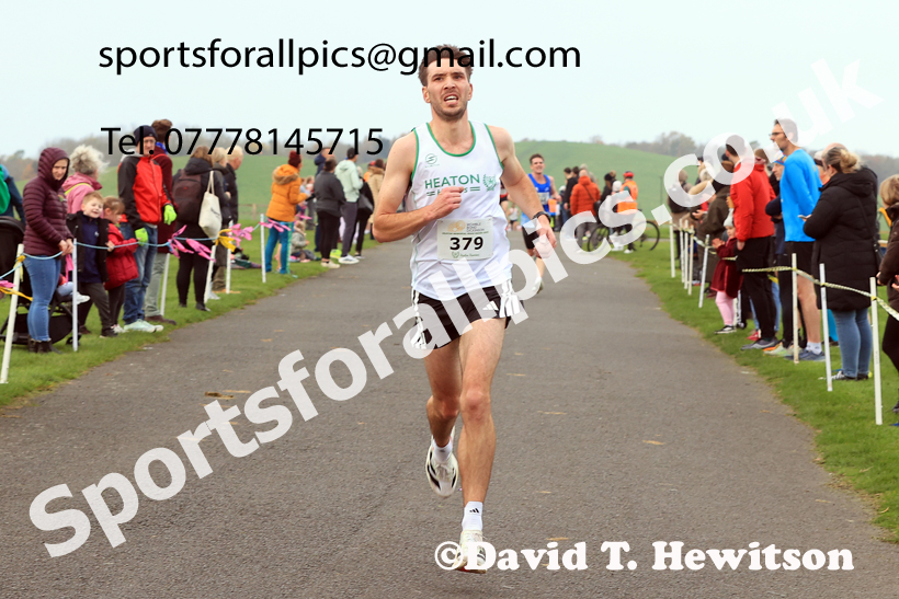 Mens and Womens 2025 Heaton Memorial 10k Road Race, Newcastle Town Moor, Sunday, November 9th. Photo: David T. Hewitson/Sports for All Pics